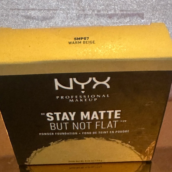 NYX Professional Makeup Stay Matte Powder - Warm Beige - Picture 1 of 1